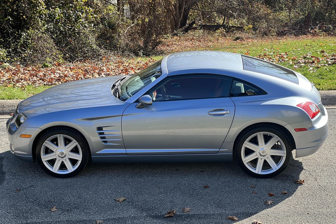 2004 Chrysler Crossfire - Image 3 of 7