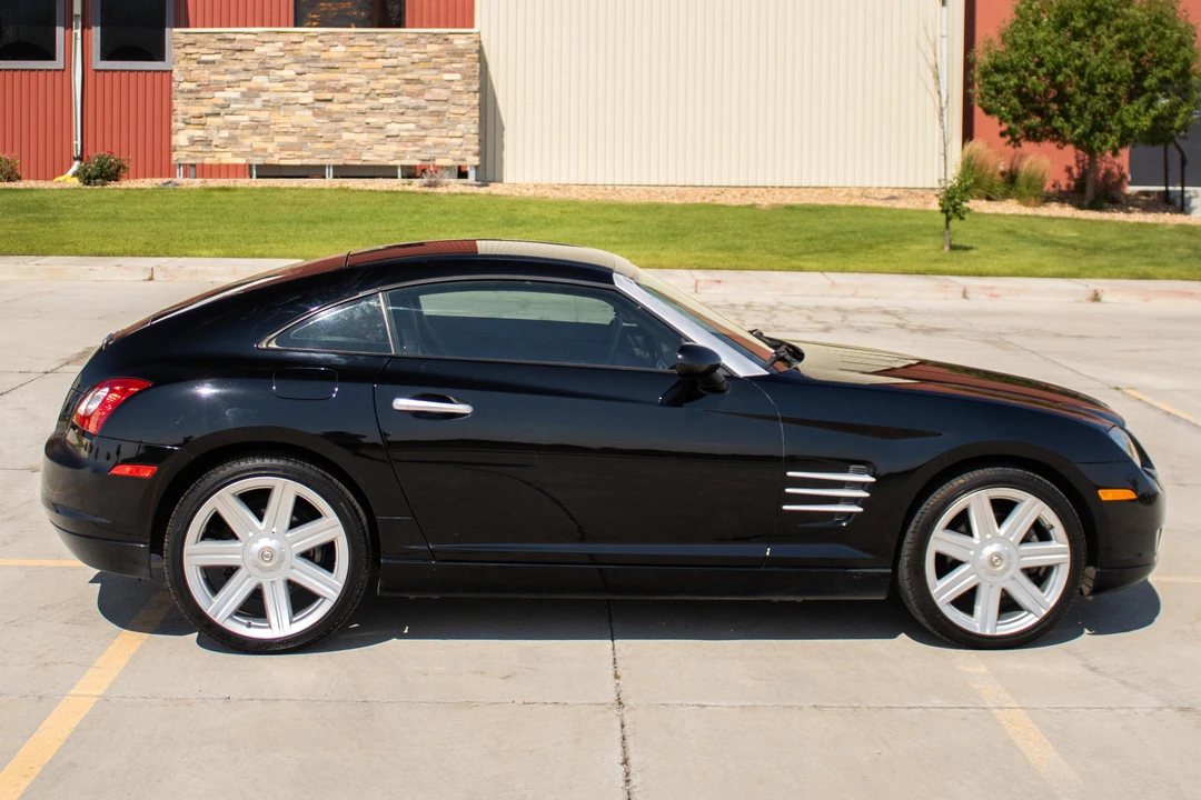 2004 Chrysler Crossfire - Image 3 of 31