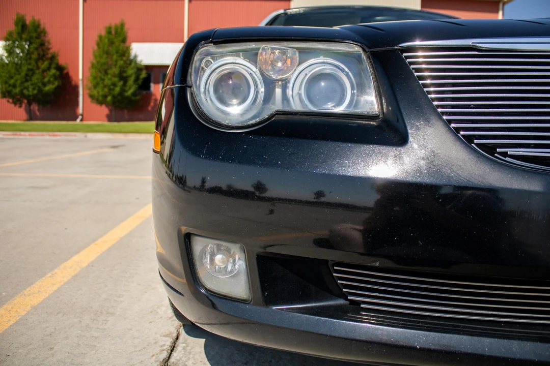 2004 Chrysler Crossfire - Image 18 of 31