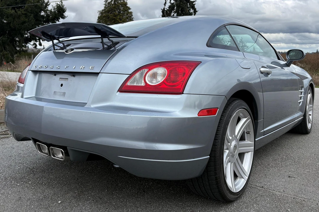 2004 Chrysler Crossfire - Image 4 of 31