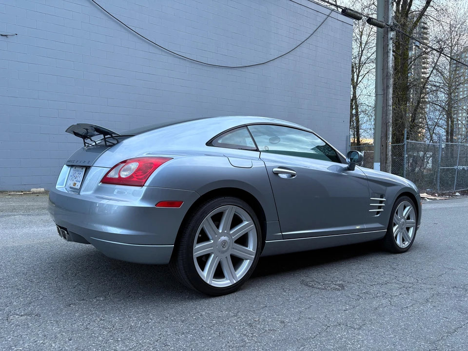 2004 Chrysler Crossfire - Image 18 of 31