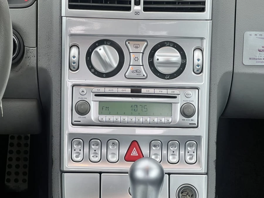 2004 Chrysler Crossfire - Image 22 of 24