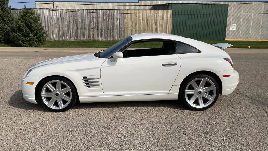 2004 Chrysler Crossfire - Image 2 of 9