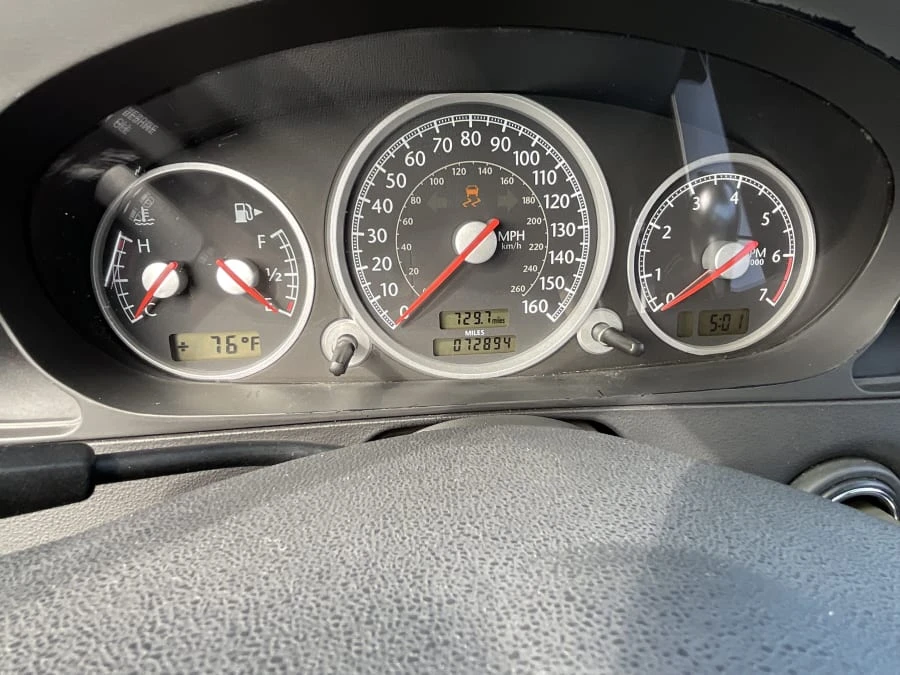 2004 Chrysler Crossfire - Image 5 of 9