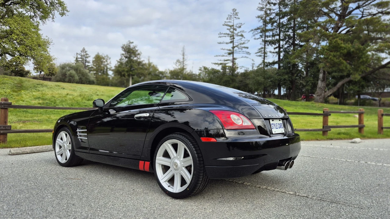 2004 Chrysler Crossfire - Image 16 of 31