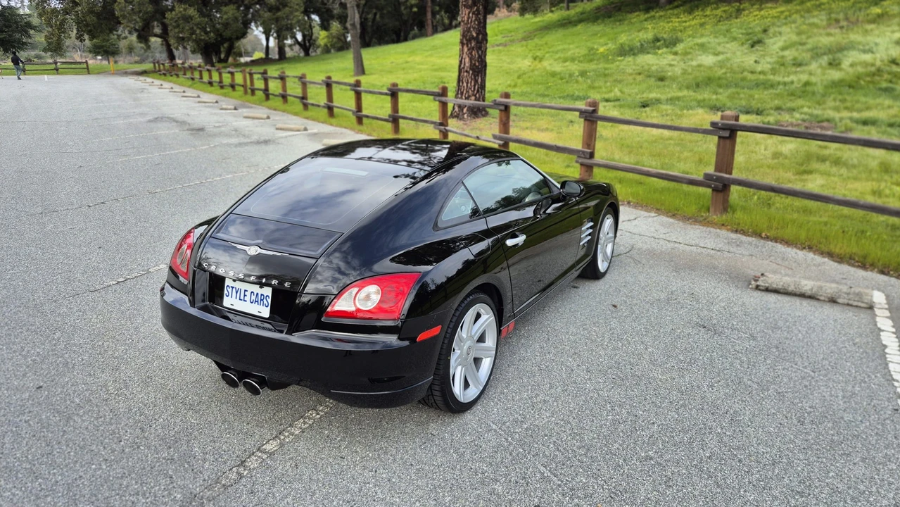 2004 Chrysler Crossfire - Image 24 of 31