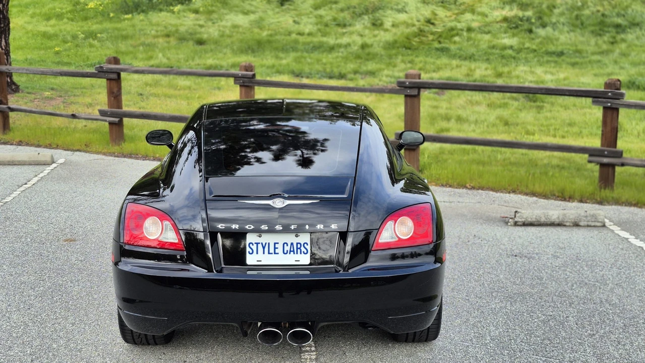 2004 Chrysler Crossfire - Image 18 of 31