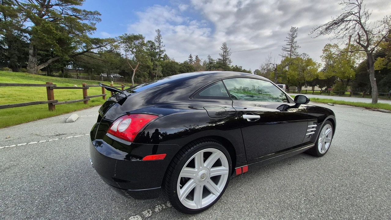 2004 Chrysler Crossfire - Image 25 of 31