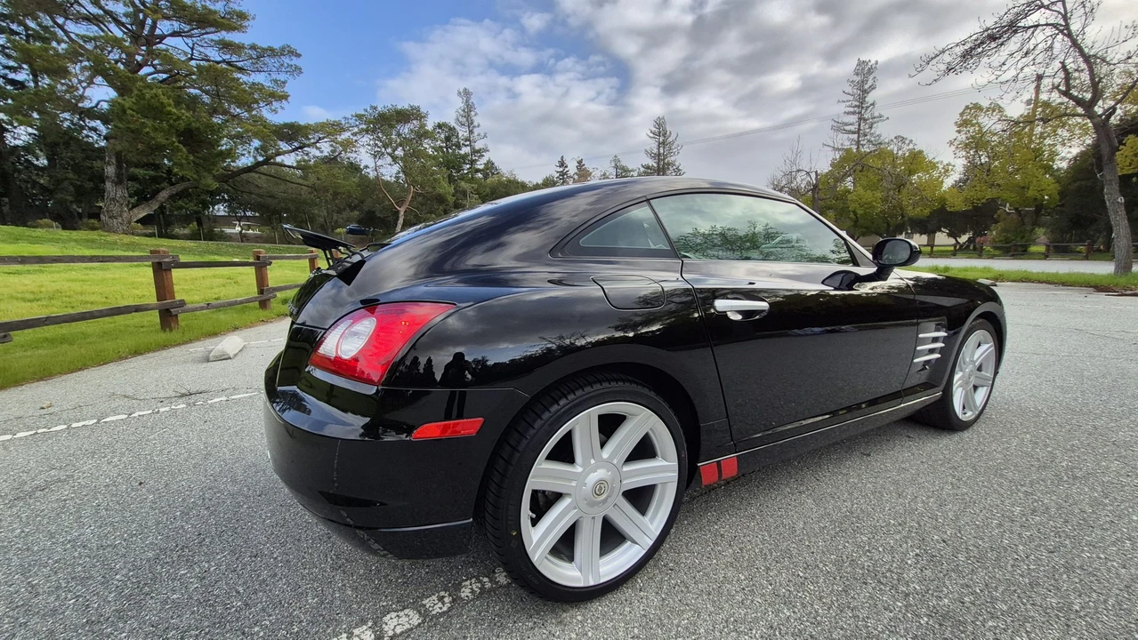 2004 Chrysler Crossfire - Image 26 of 31