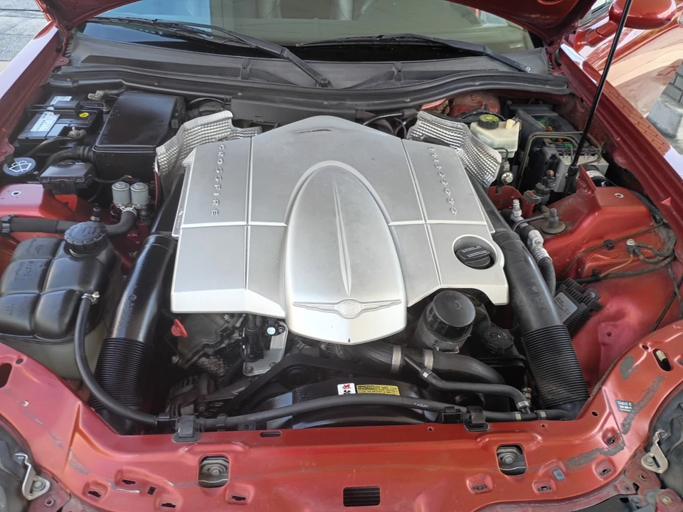 2004 Chrysler Crossfire - Image 27 of 31