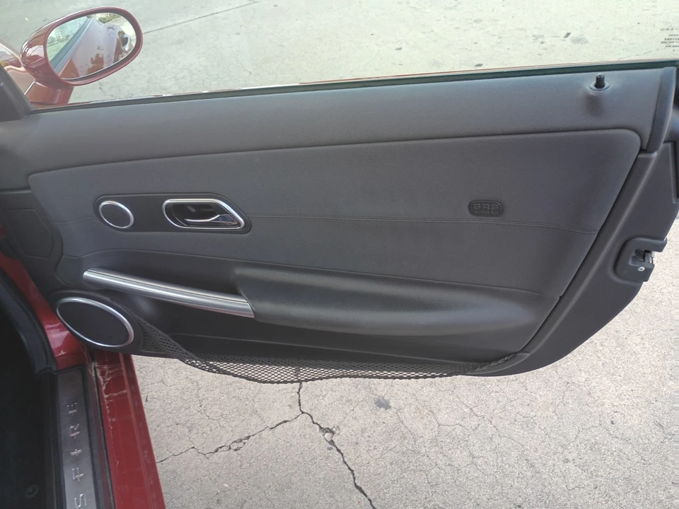2004 Chrysler Crossfire - Image 23 of 31