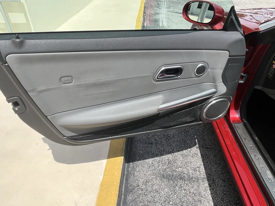 2004 Chrysler Crossfire - Image 11 of 18