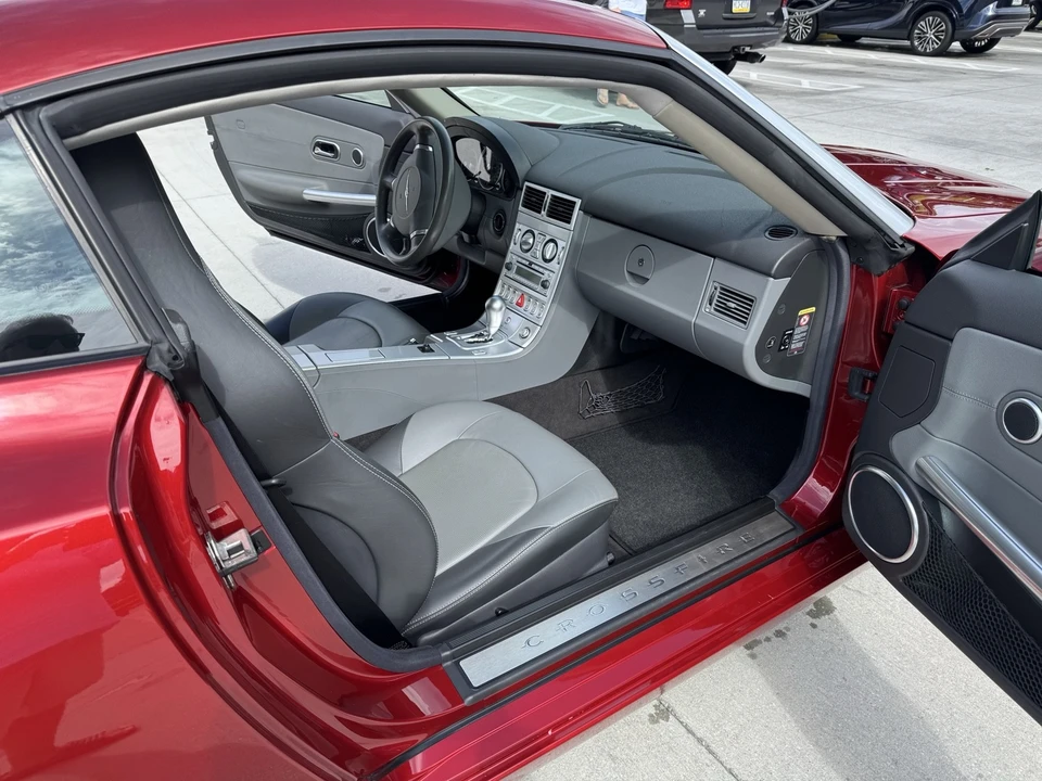 2004 Chrysler Crossfire - Image 8 of 18