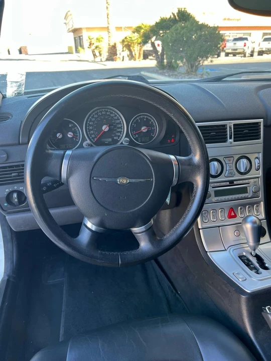 2004 Chrysler Crossfire - Image 7 of 10