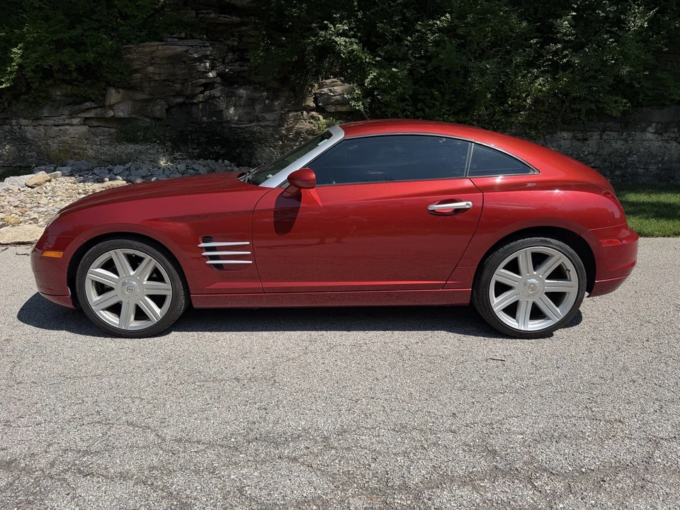 2004 Chrysler Crossfire - Image 4 of 24
