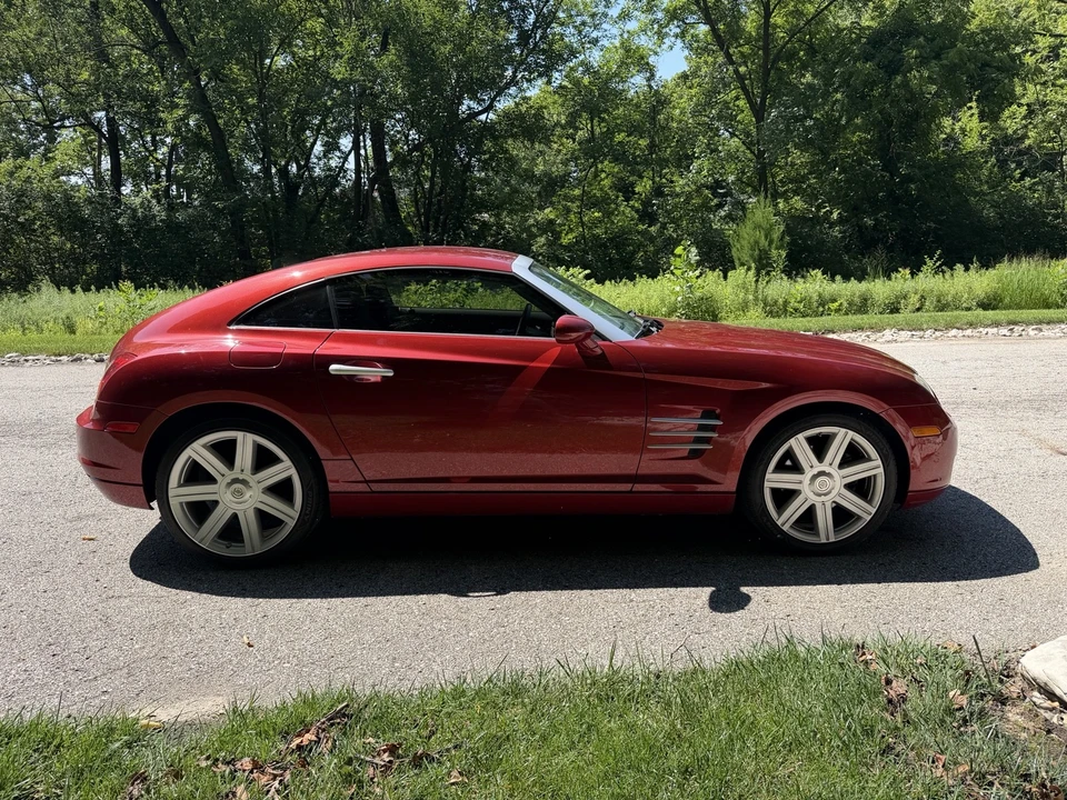 2004 Chrysler Crossfire - Image 7 of 24