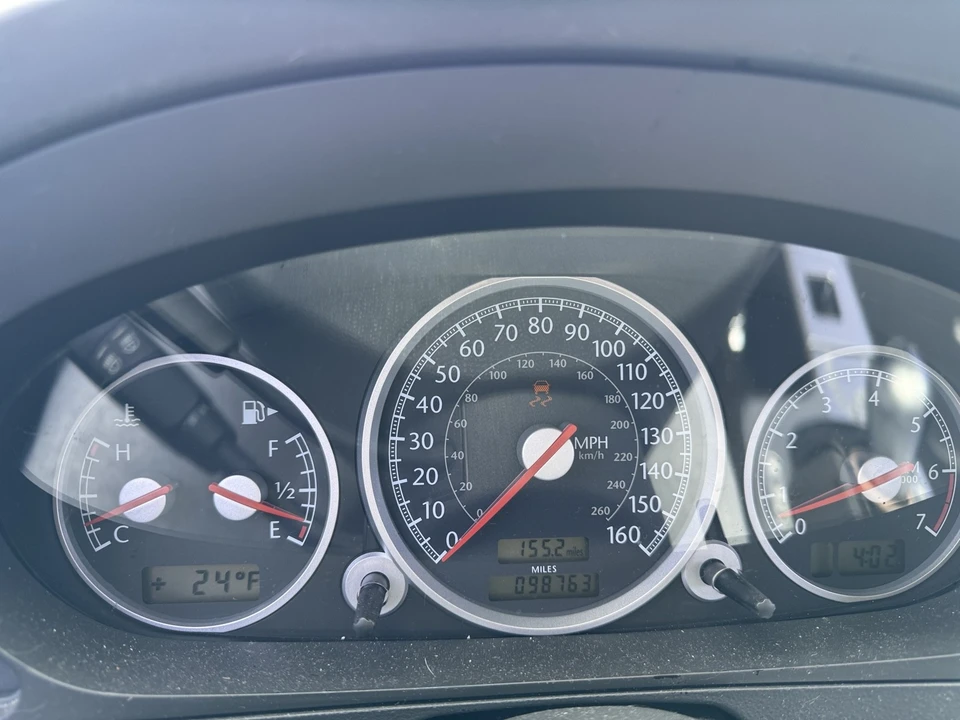 2004 Chrysler Crossfire - Image 10 of 12