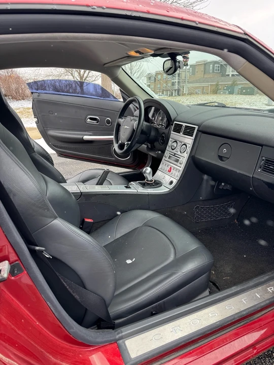 2004 Chrysler Crossfire - Image 8 of 12