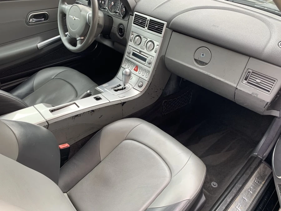 2004 Chrysler Crossfire - Image 5 of 7