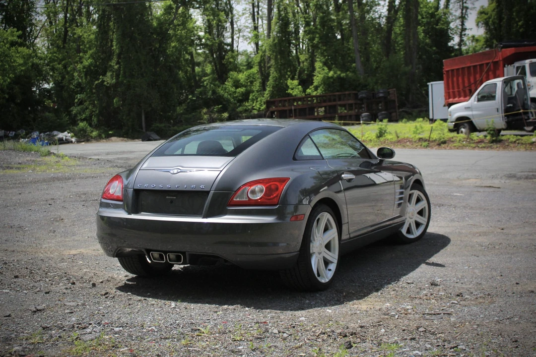 2004 Chrysler Crossfire - Image 9 of 31