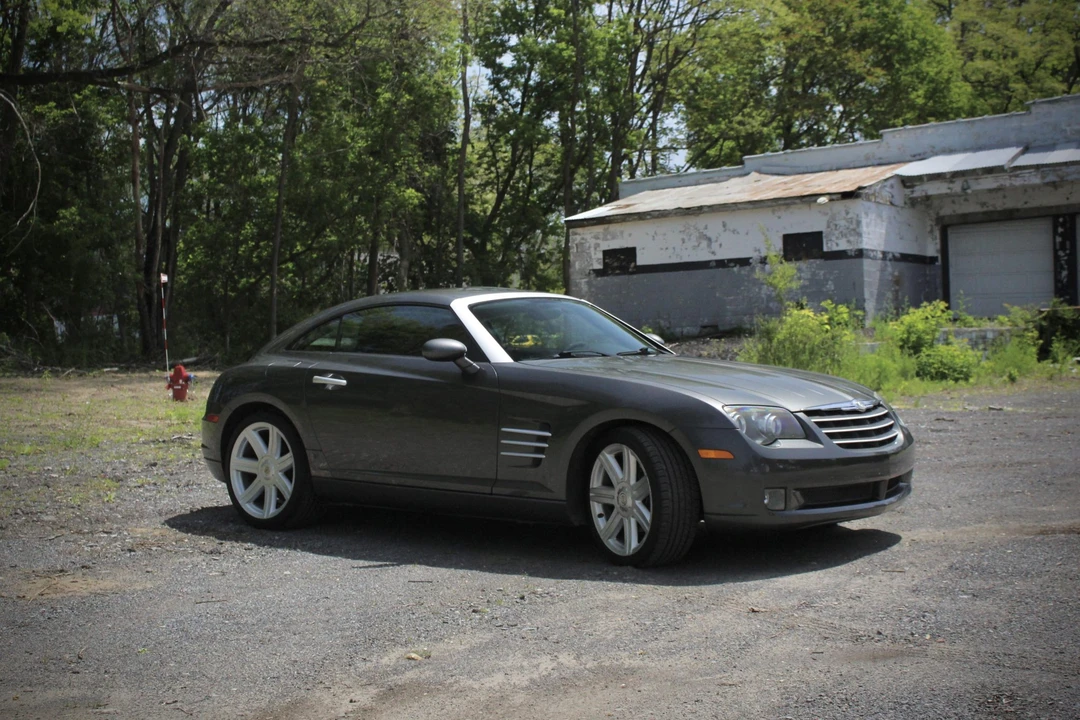 2004 Chrysler Crossfire - Image 12 of 31