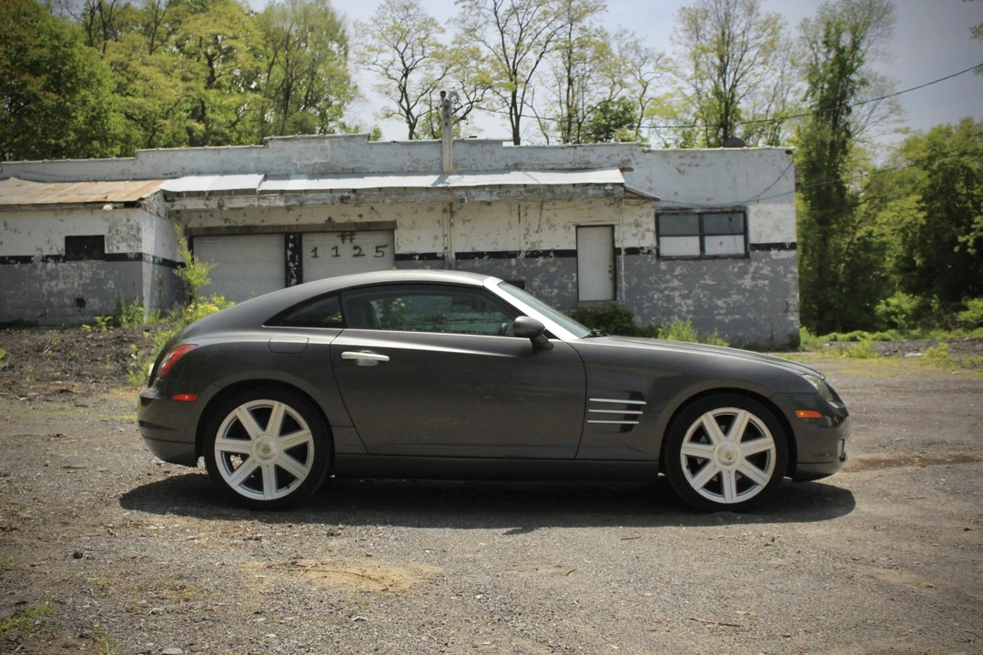 2004 Chrysler Crossfire - Image 20 of 31
