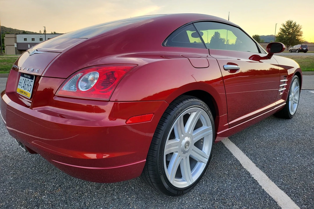 2004 Chrysler Crossfire - Image 11 of 31