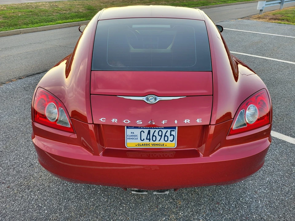 2004 Chrysler Crossfire - Image 10 of 31