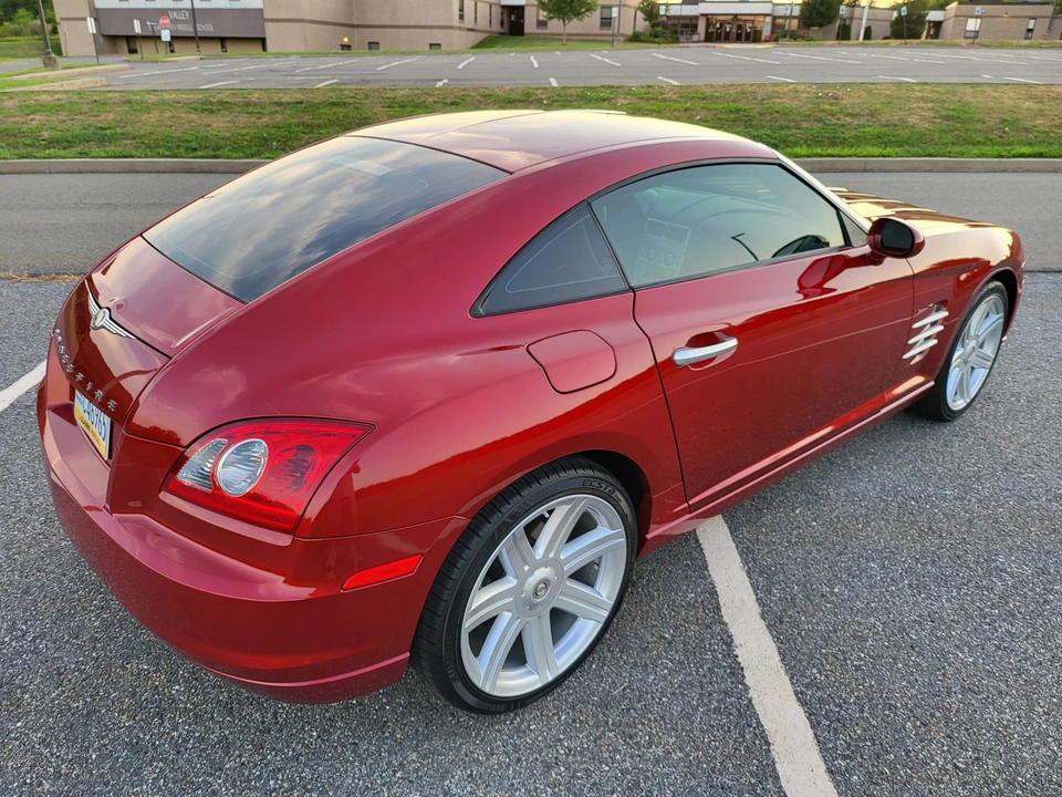 2004 Chrysler Crossfire - Image 12 of 31