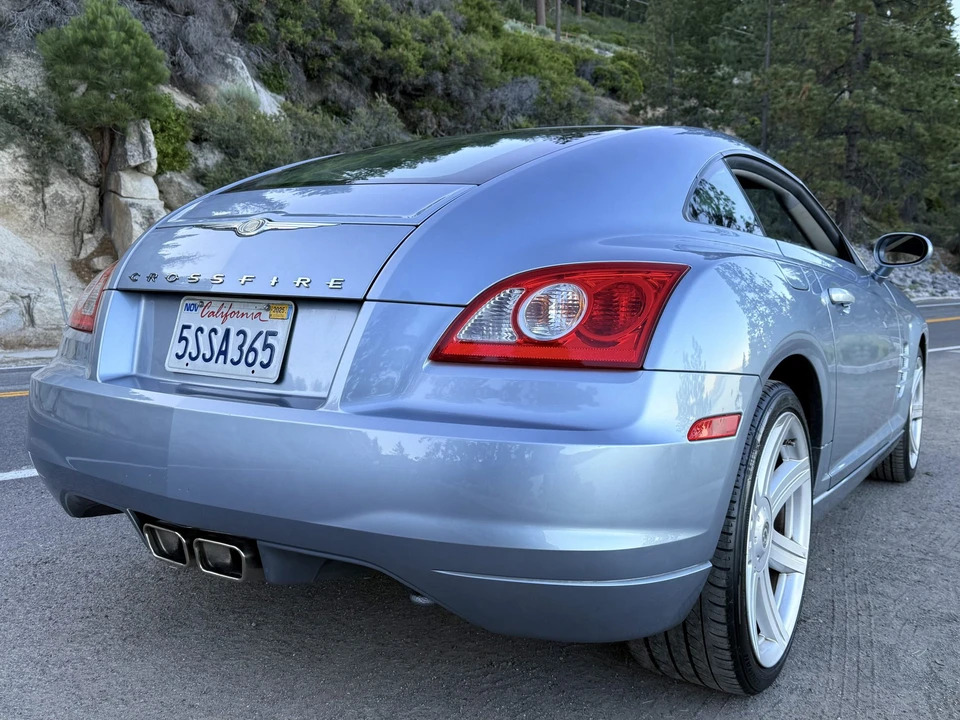 2004 Chrysler Crossfire - Image 25 of 31