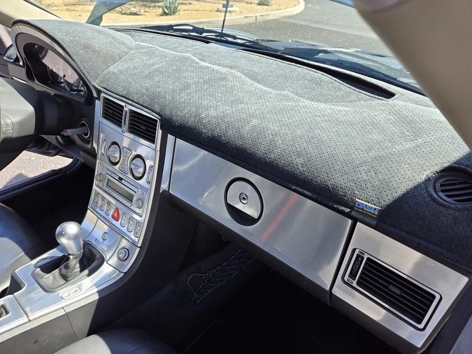 2004 Chrysler Crossfire - Image 26 of 31