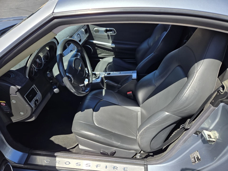 2004 Chrysler Crossfire - Image 21 of 31
