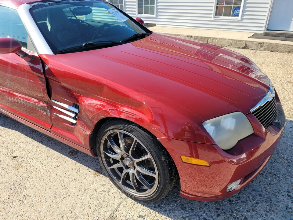 2004 Chrysler Crossfire - Image 16 of 31