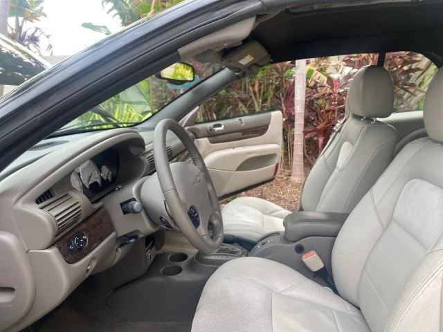 2004 Chrysler Sebring - Image 11 of 21