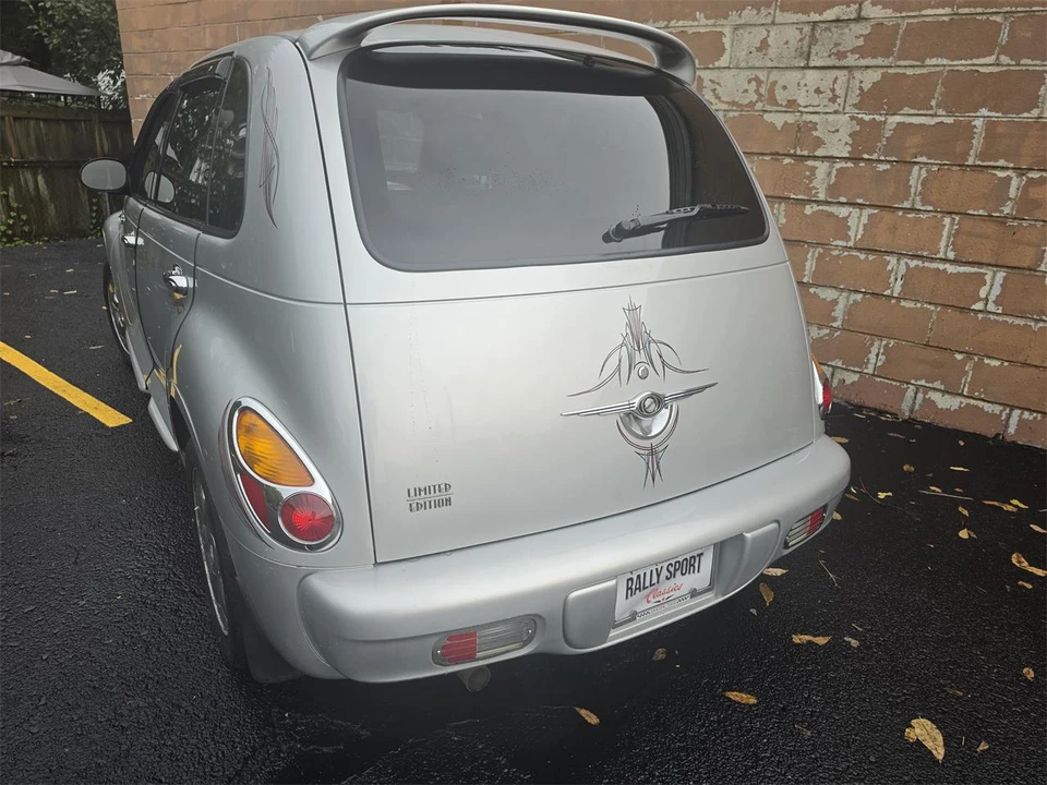 2004 Chrysler PT Cruiser - Image 10 of 31