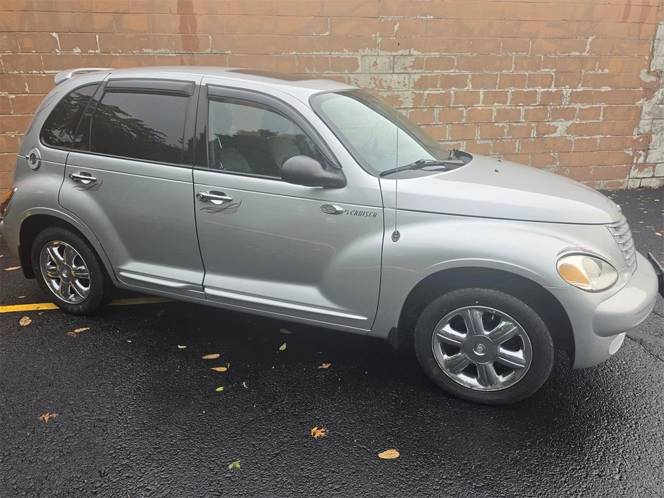 2004 Chrysler PT Cruiser - Image 14 of 31