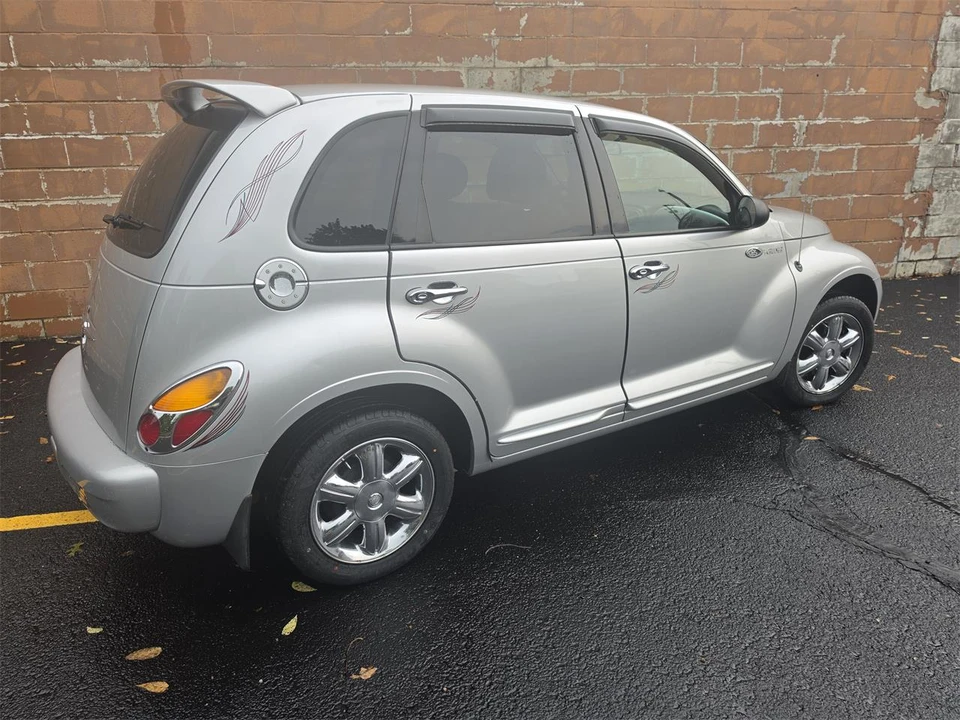 2004 Chrysler PT Cruiser - Image 18 of 31
