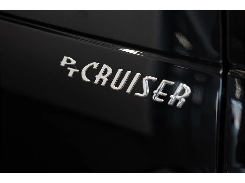 2004 Chrysler PT Cruiser - Image 16 of 31