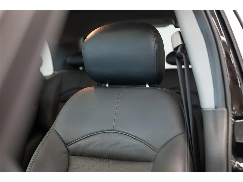 2004 Chrysler PT Cruiser - Image 29 of 31