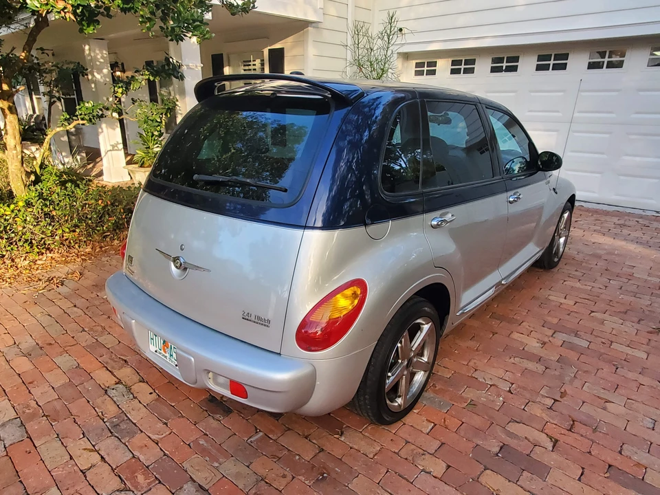 2004 Chrysler PT Cruiser - Image 10 of 31