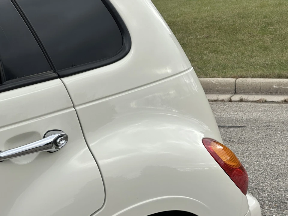 2004 Chrysler PT Cruiser - Image 24 of 31