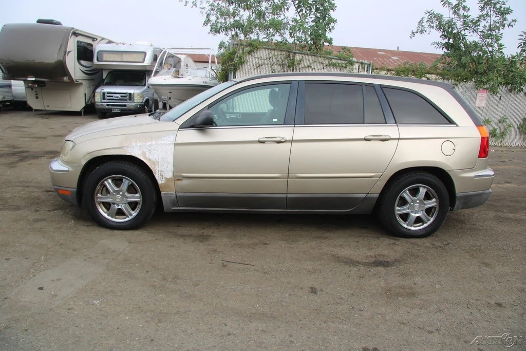 2004 Chrysler - Image 2 of 21