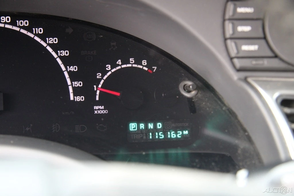 2004 Chrysler - Image 14 of 21