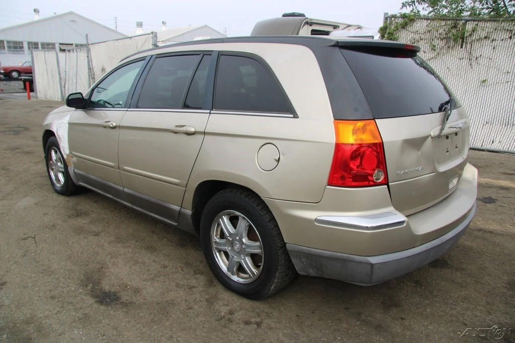 2004 Chrysler - Image 3 of 21