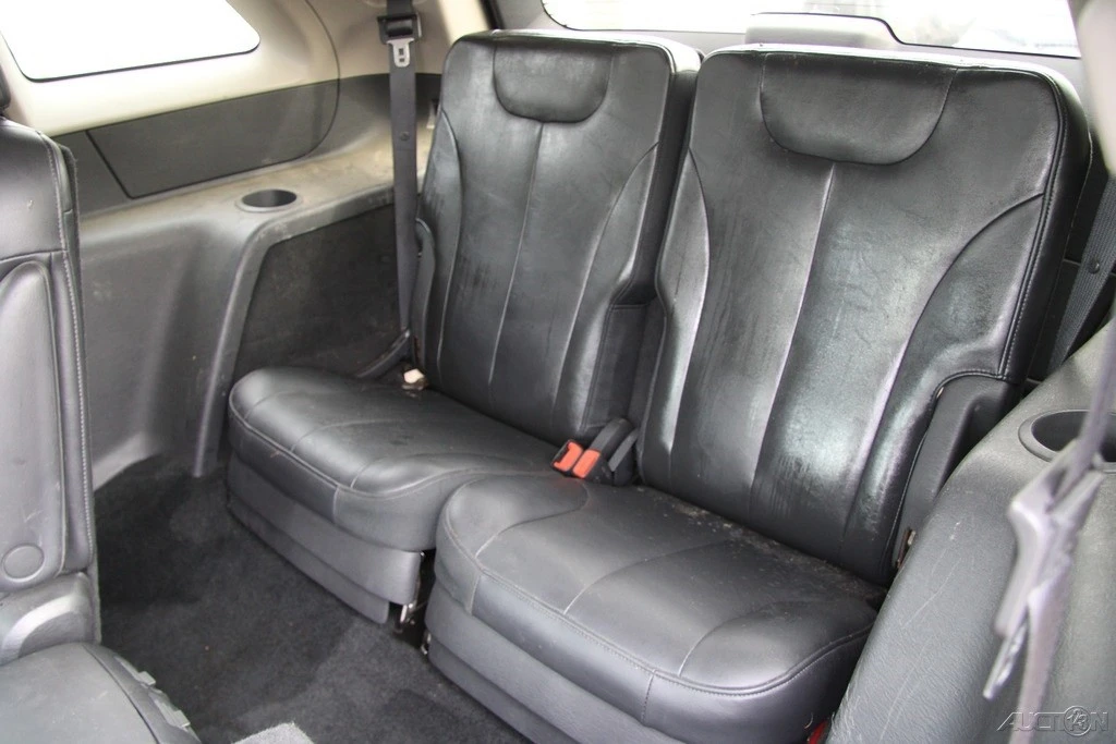 2004 Chrysler - Image 19 of 21