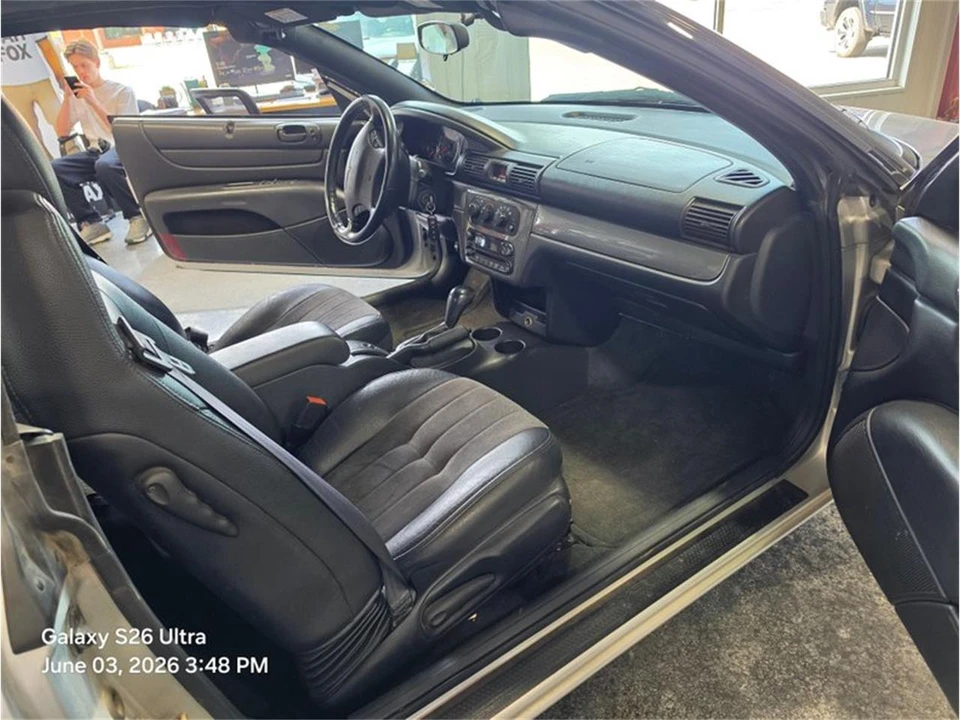2004 Chrysler Sebring - Image 8 of 18