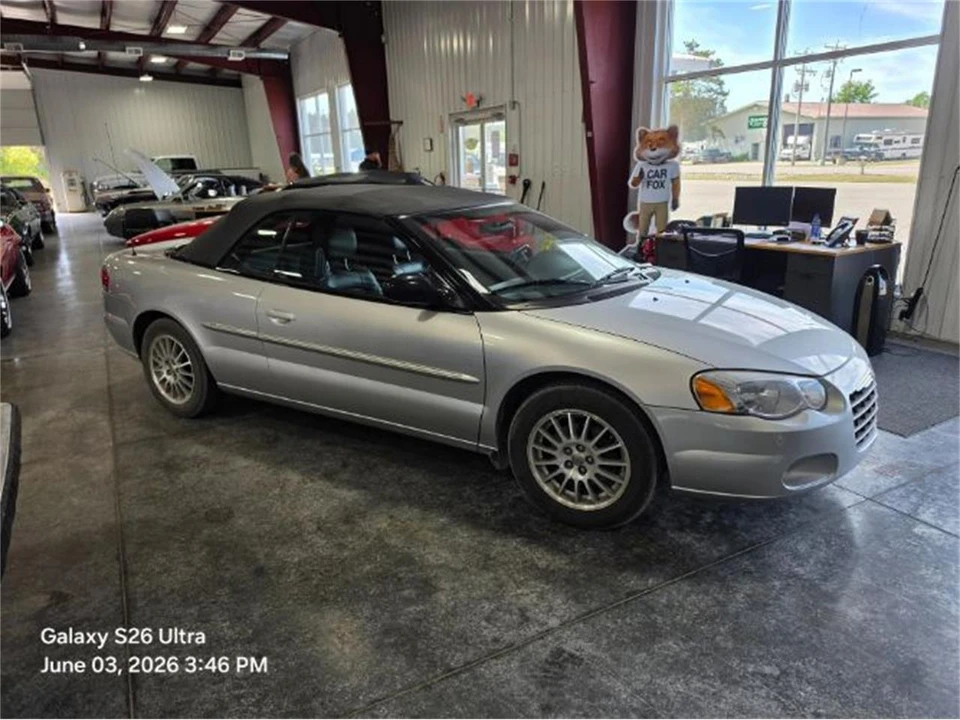 2004 Chrysler Sebring - Image 5 of 13