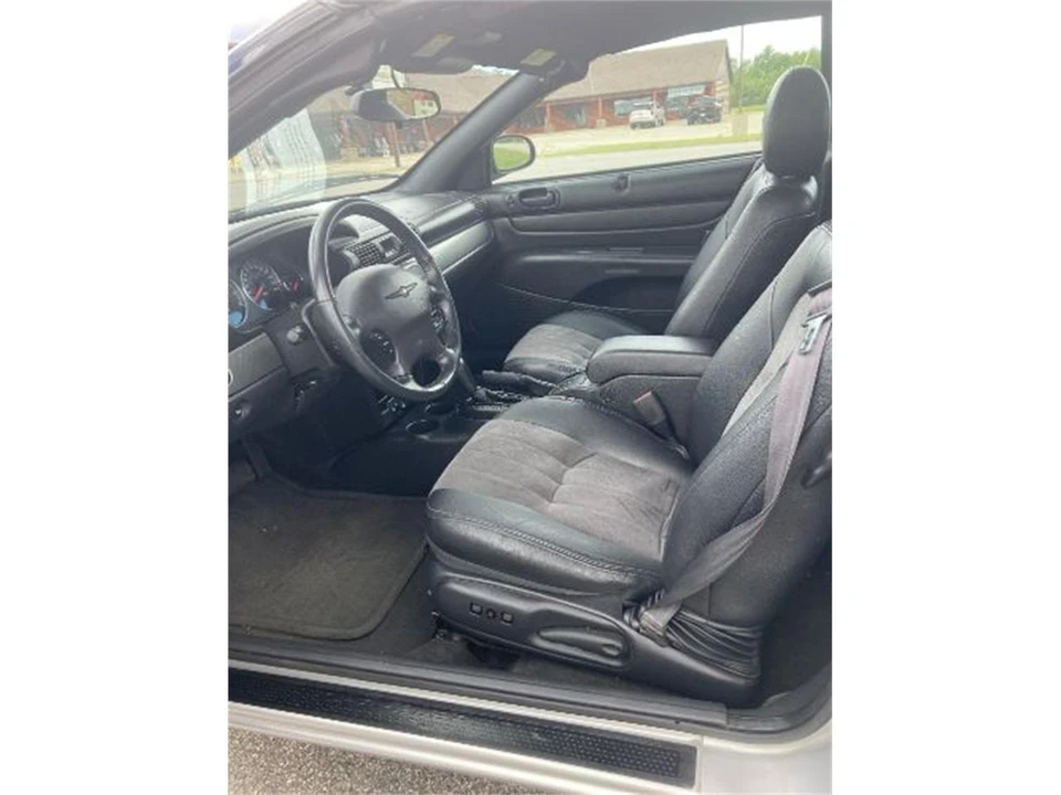 2004 Chrysler Sebring - Image 3 of 13