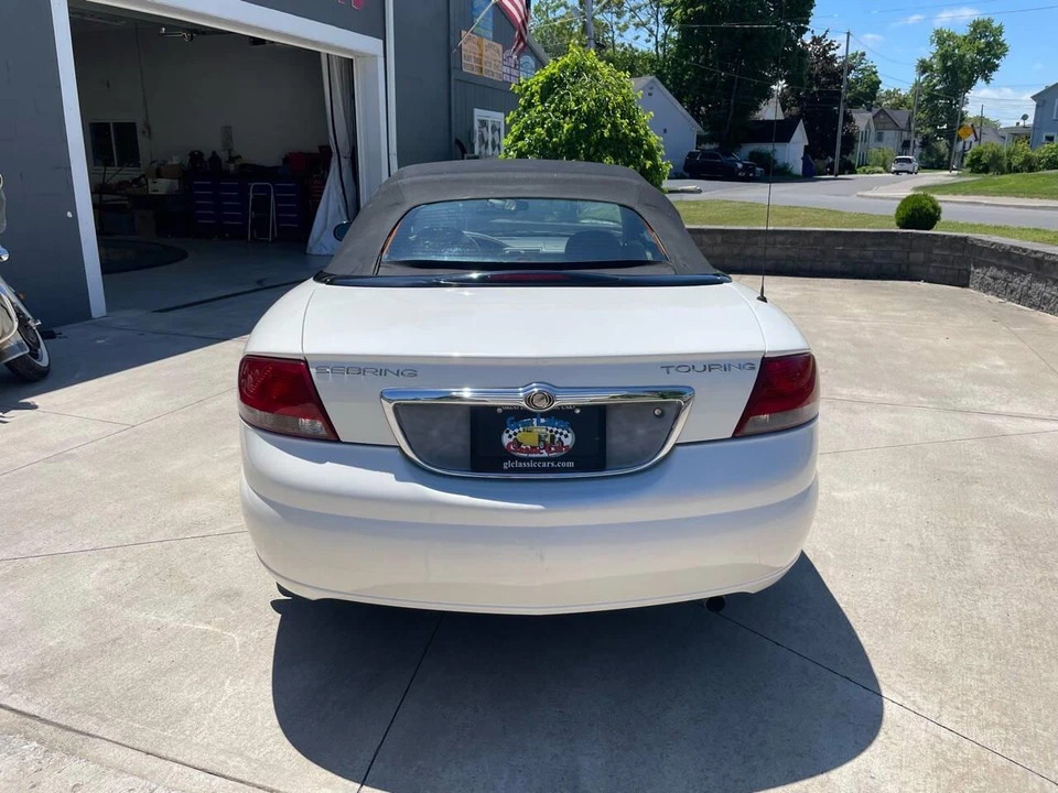2004 Chrysler Sebring - Image 14 of 31