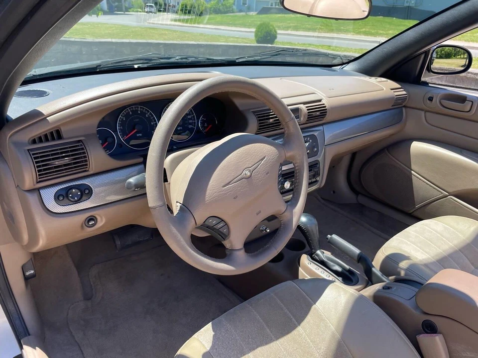 2004 Chrysler Sebring - Image 30 of 31